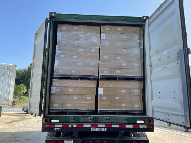 A truckload of Spanish language MANGA MESSIAH in Puerto Rico